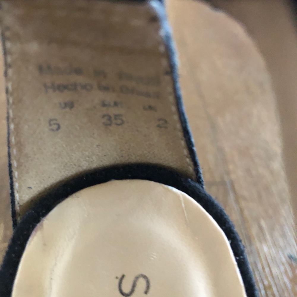 Shoemint Black Block Heel Sandals With Gold Hardw… - image 8